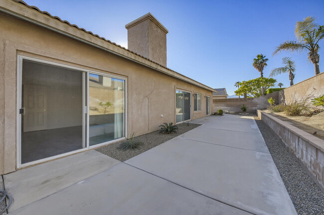 Building Photo - 79190 Latigo Cir