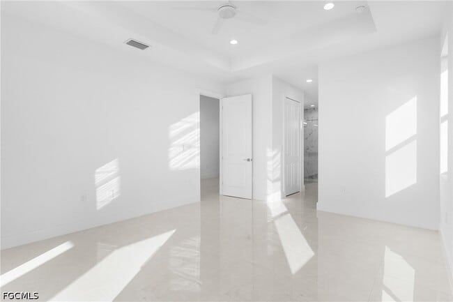 Building Photo - 1026 Nelson Rd N