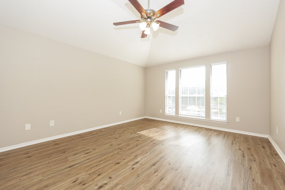 Building Photo - 1229 Jacksons View Rd