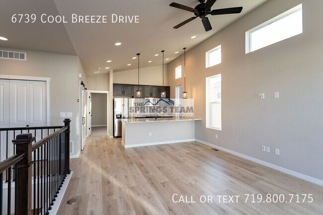 Building Photo - 6739 Cool Breeze Dr