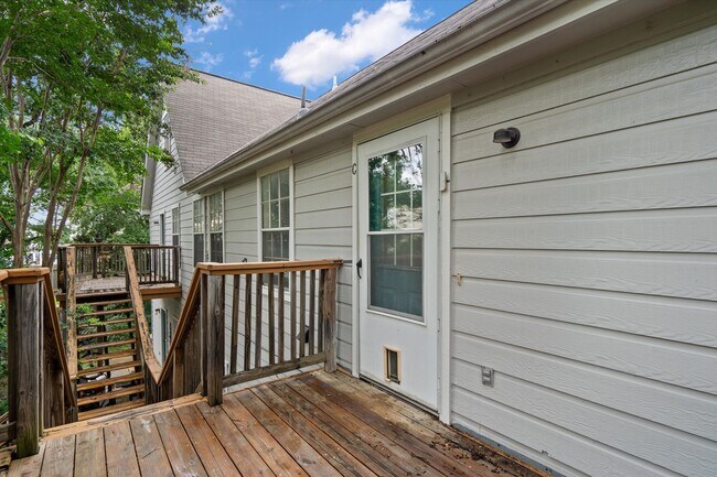 Building Photo - 2908 Whisper Oaks Ln