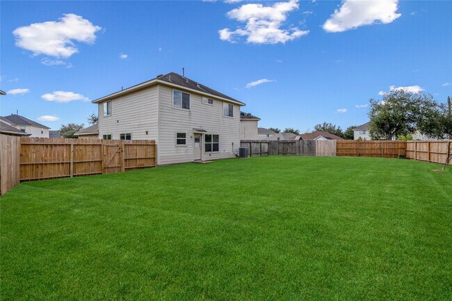 Building Photo - 2803 Kentstead Ln