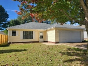 Building Photo - 41 Cheryl Cir