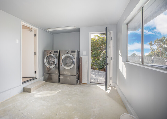 Laundry in garage - 699 Griffith Way