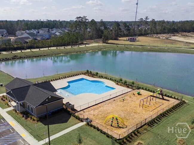 Building Photo - 46 Blues Dr