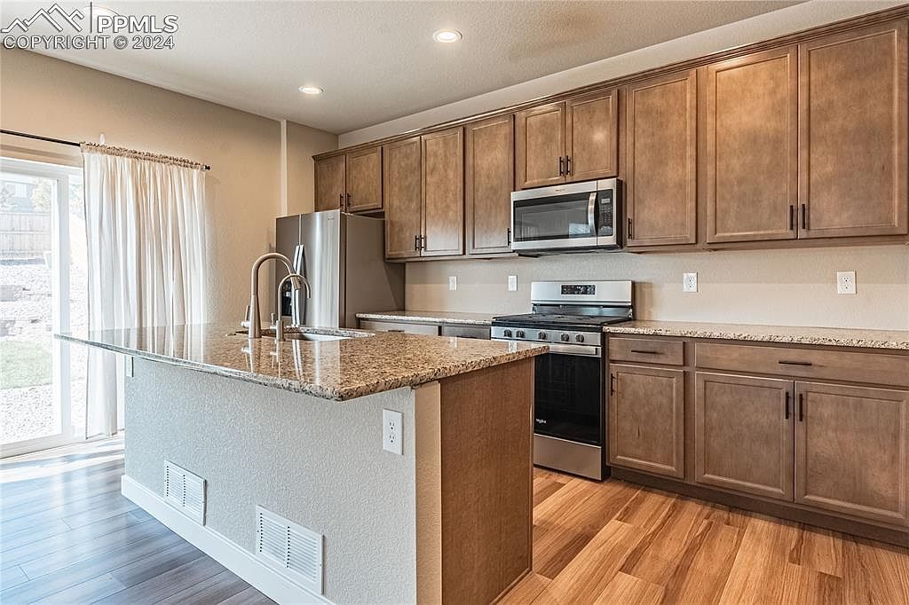Building Photo - 4028 Ryedale Way