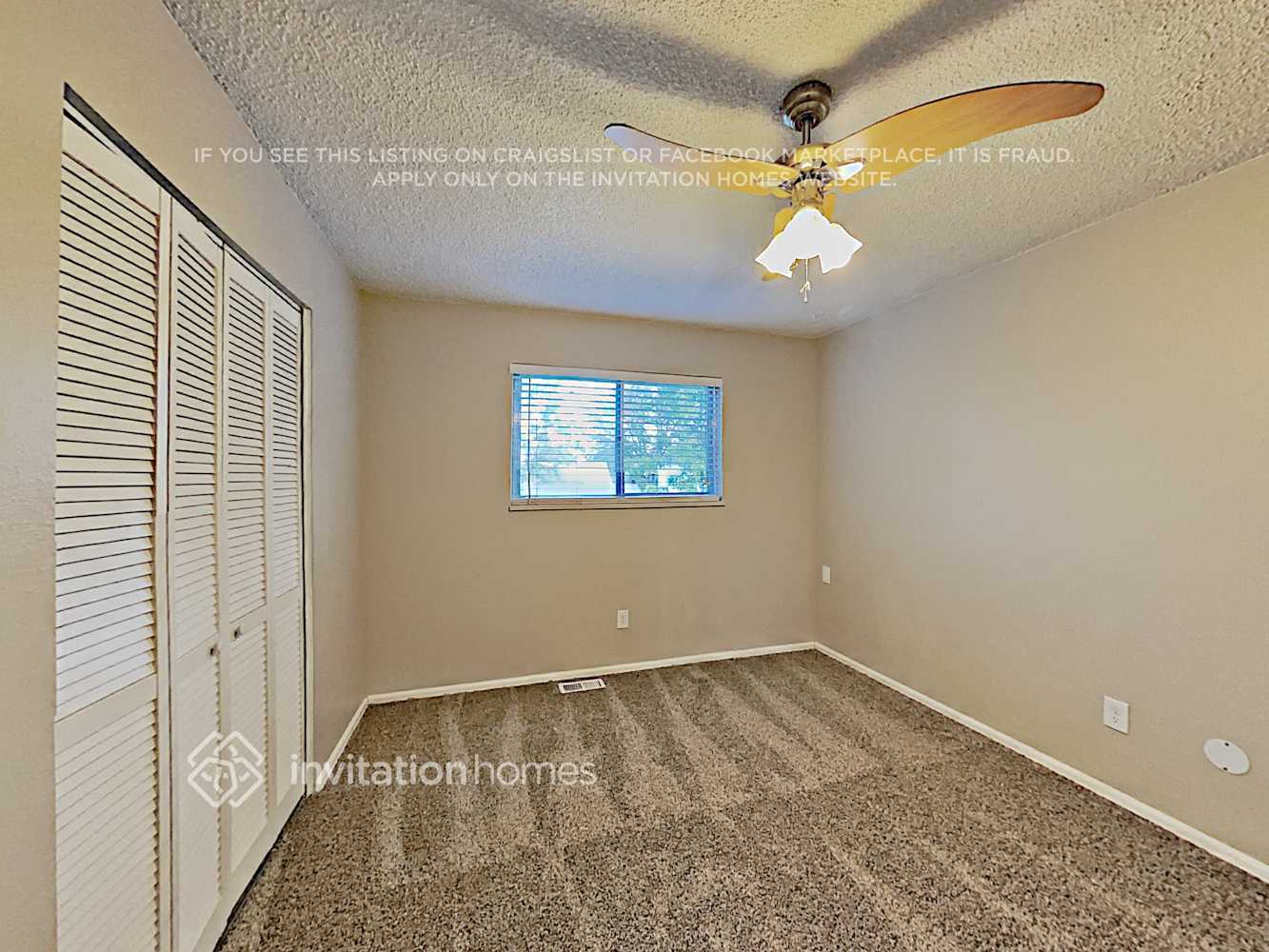 Building Photo - 11269 E Center Ave