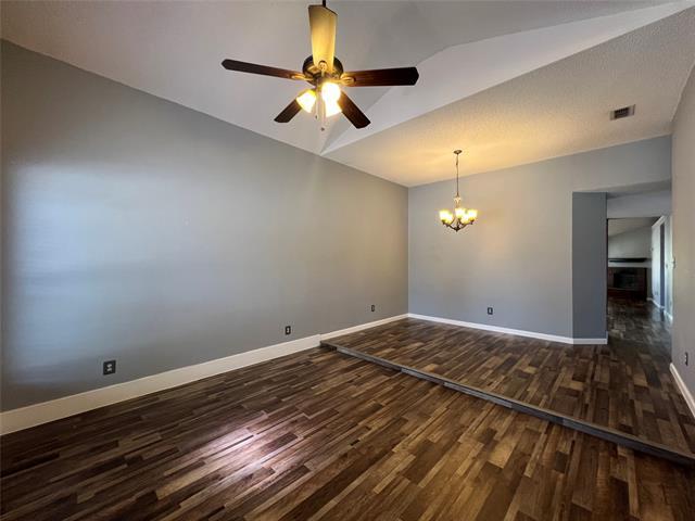 Building Photo - 7904 Fox Chase Dr