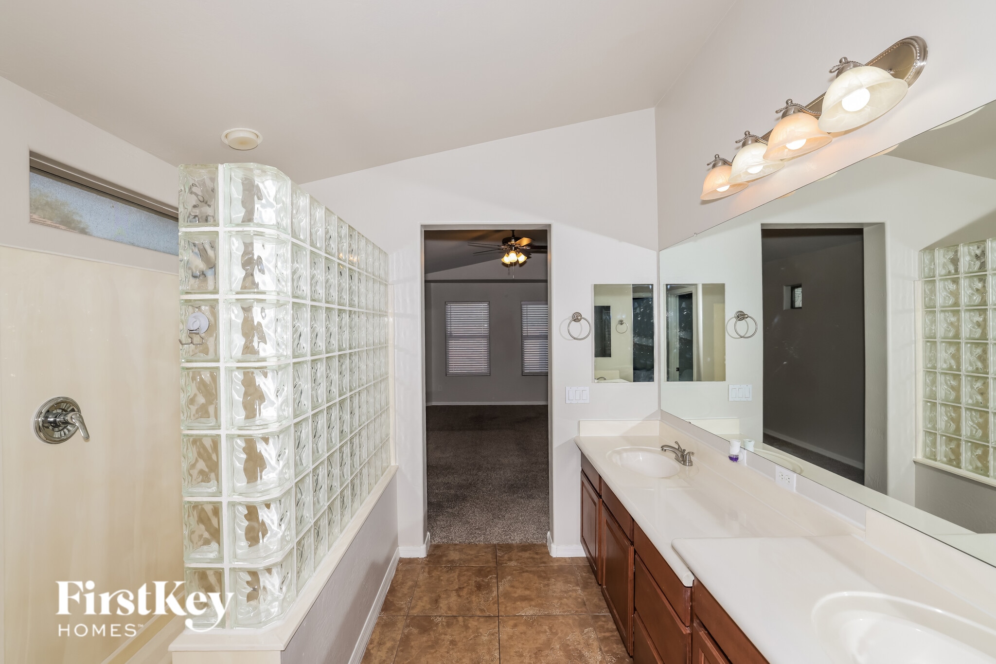 Building Photo - 2624 S 257th Ave