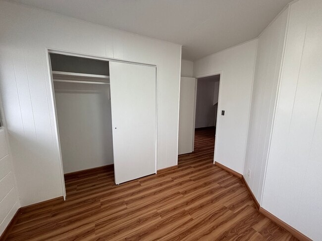 Building Photo - 2429 N School St