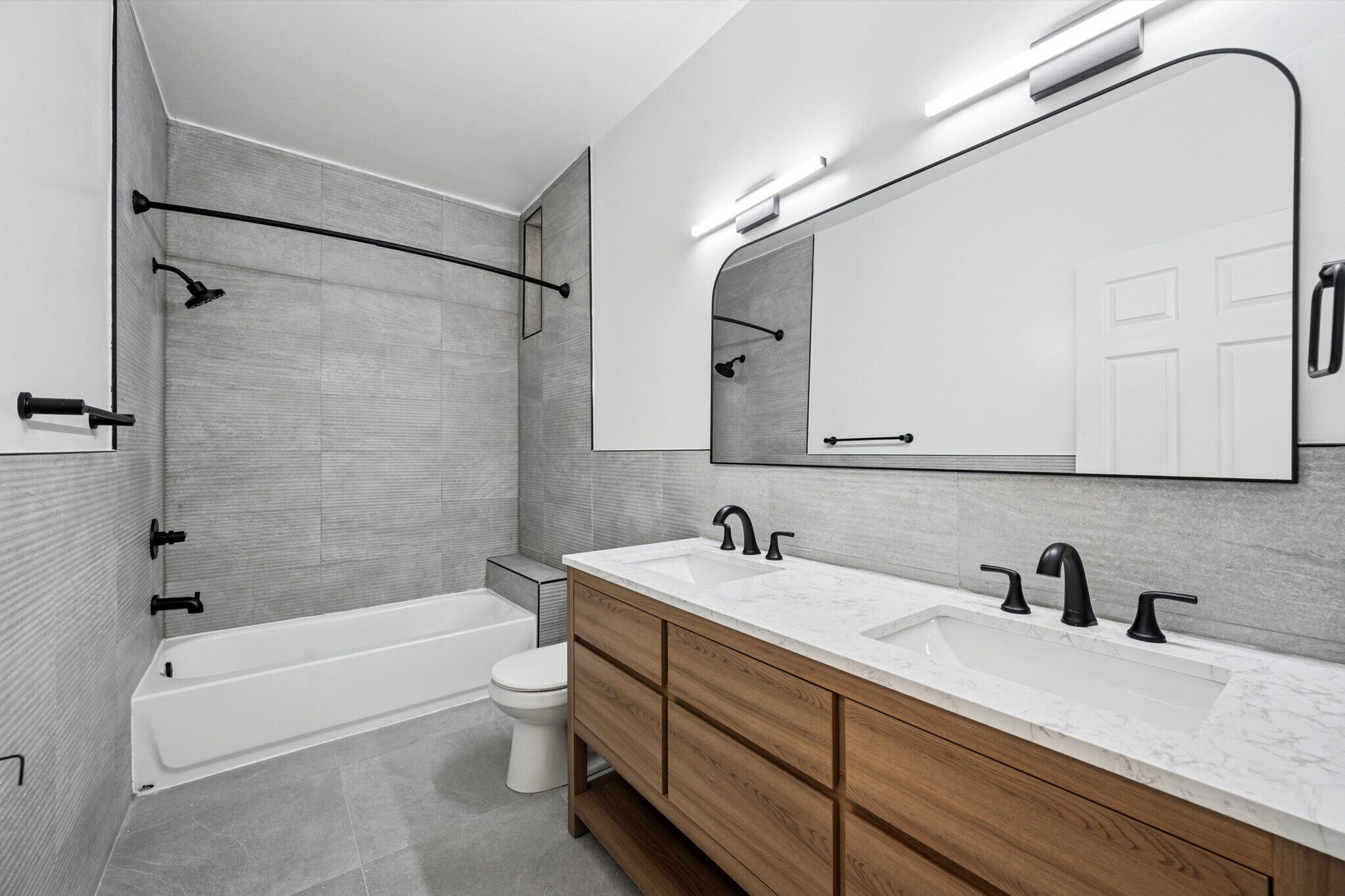 Building Photo - 1629 Germantown Ave