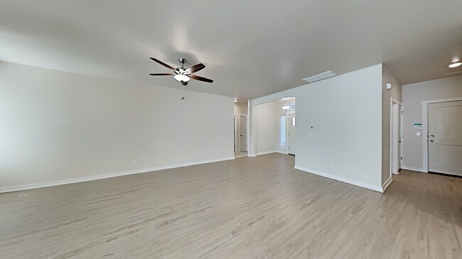 Building Photo - A Nice 3 Bedroom 2.5 Bathroom Custom Home ...