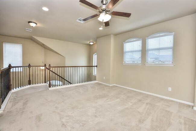 Building Photo - 1232 Clearwing Cir
