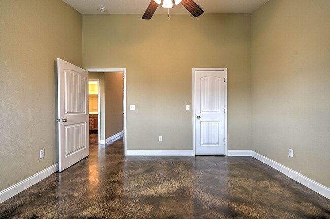 Building Photo - 31 Sutter Pl
