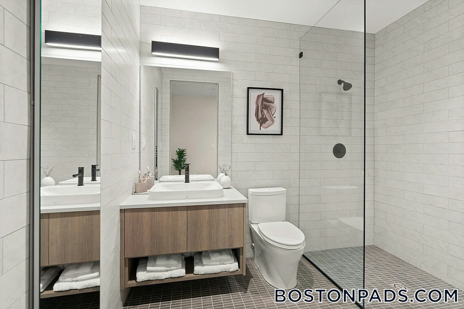 Building Photo - 160 Merrimack St