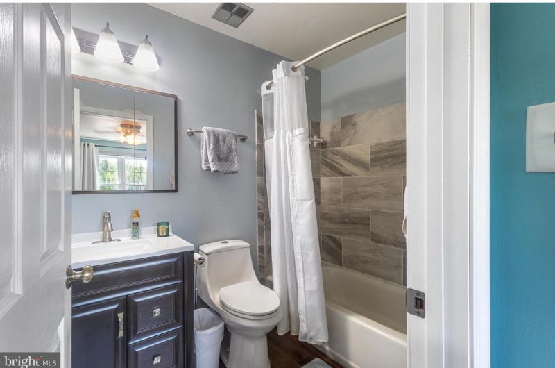 Building Photo - 10230 Faire Commons Ct