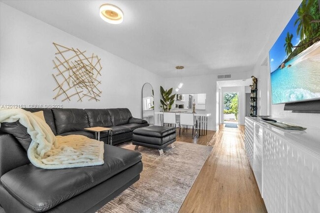 Building Photo - 1234 S Military Trail