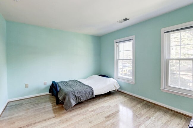 Building Photo - 15307 Diamond Cove Terrace