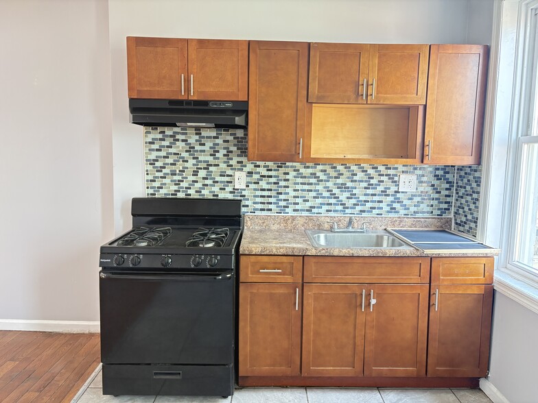 222 3rd St 7 - 224 3rd St