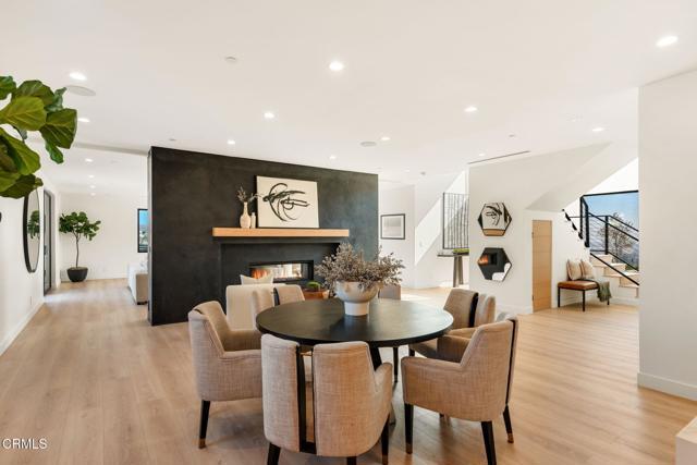 Building Photo - 708 Skyview Terrace