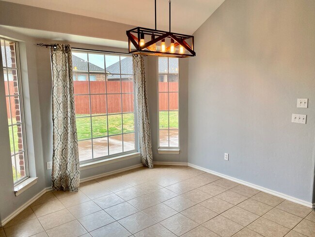 Building Photo - 4805 Stag Horn Dr