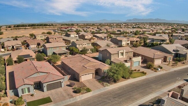 Building Photo - 3276 E Orleans Dr