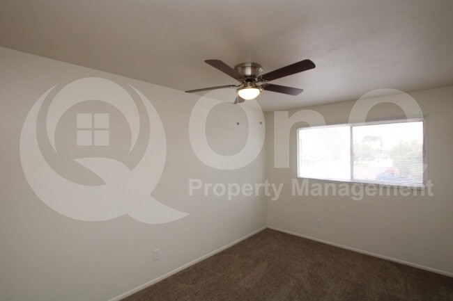 Building Photo - 6134 N 30th Ave