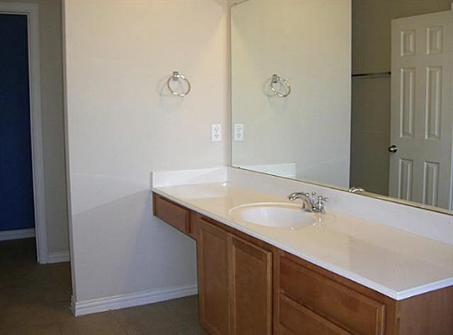 Building Photo - 1102 Bethel School Ct