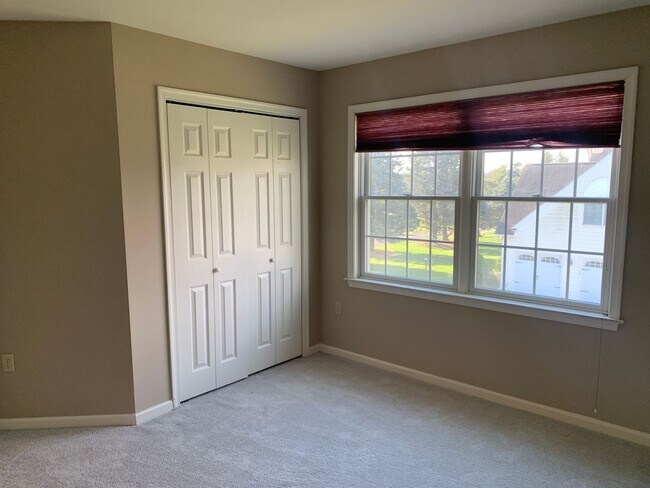 Building Photo - PARKLAND SCHOOLS- FOUR BEDROOM HOUSE compl...