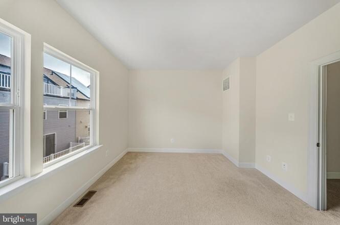 Building Photo - 3525 Carnaby St