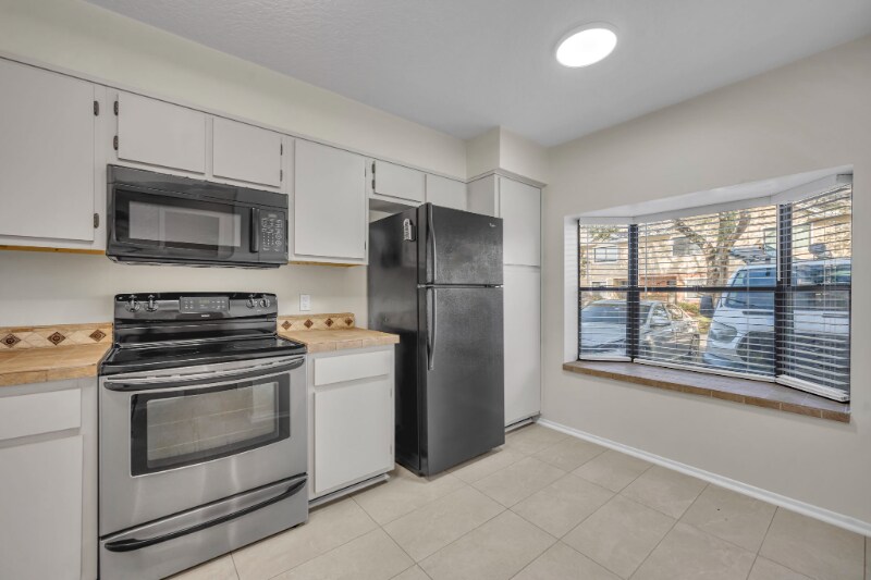 Building Photo - 195 Sandlewood Trail