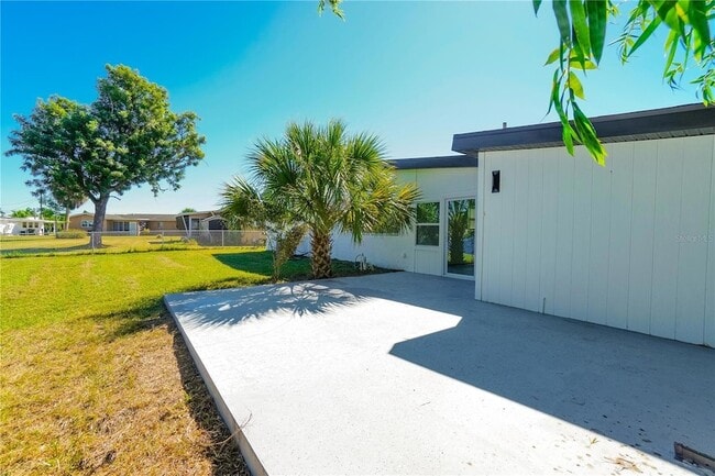 Building Photo - 6821 Marius Rd