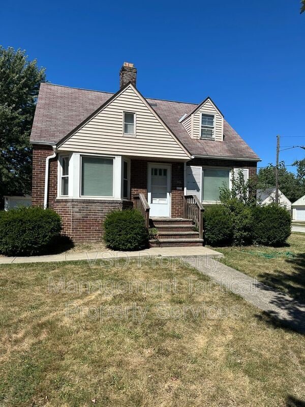 Primary Photo - 906 E 232nd St