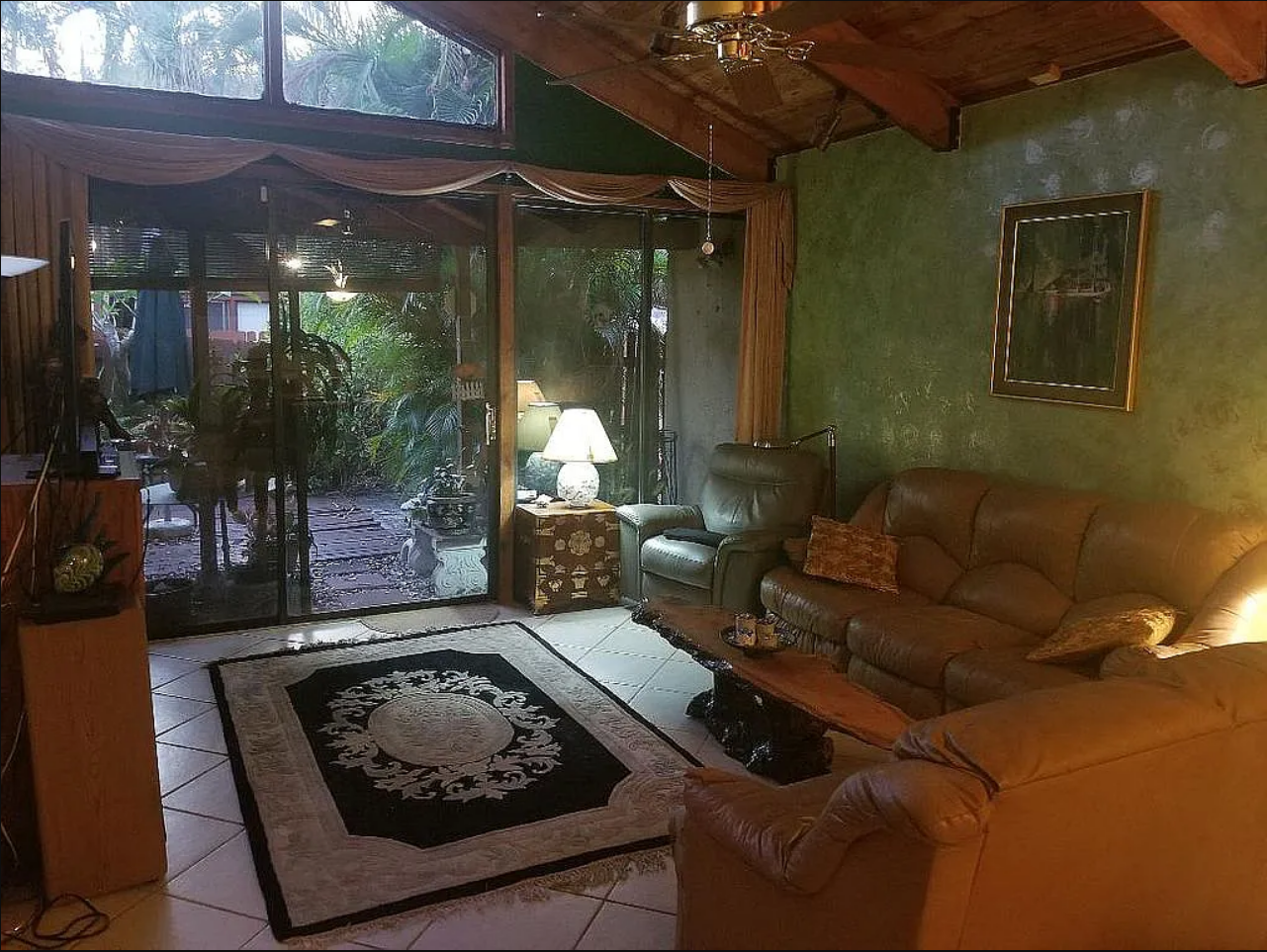 Family Room - 6111 NW 34th Ter
