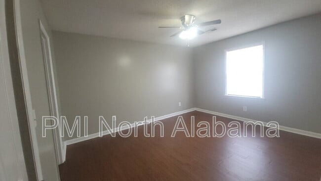 Building Photo - 1506 Ascent Trail NW