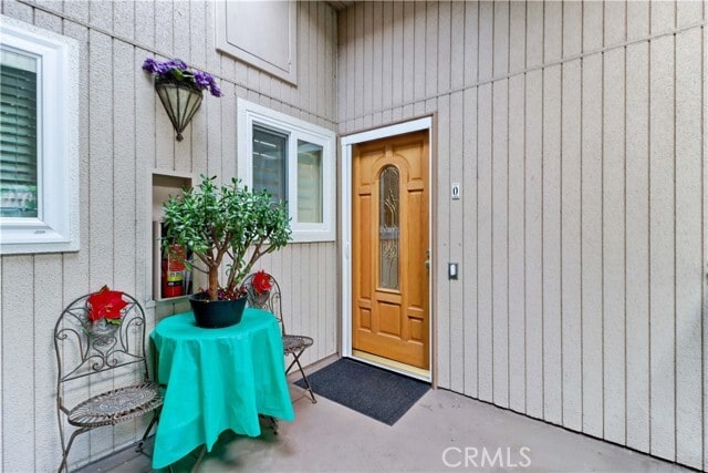 Building Photo - 881 Via Mendoza