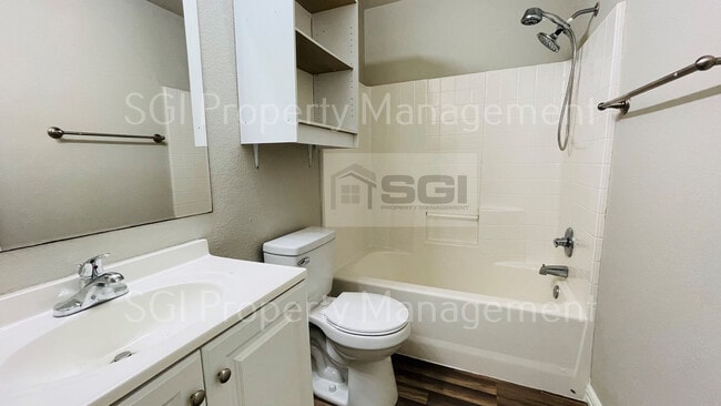 Building Photo - 3602 Mandy Dr