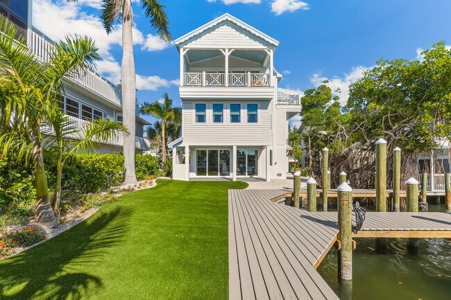 Building Photo - 1874 18th St