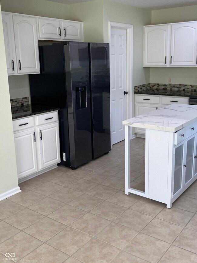 Building Photo - 14375 Leland Muse