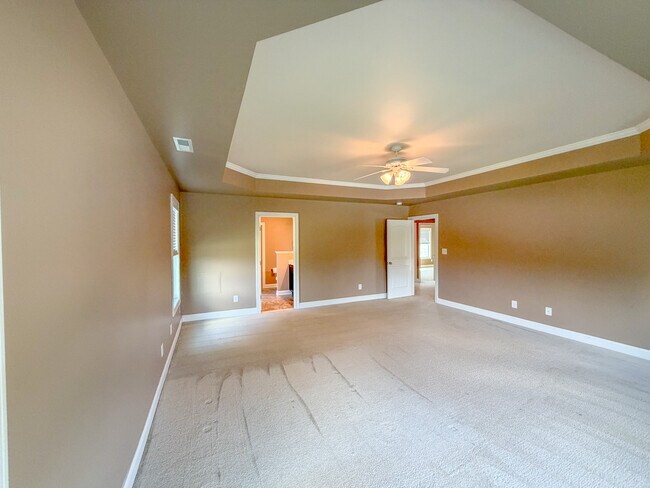 Building Photo - 501 Sonoma Rd
