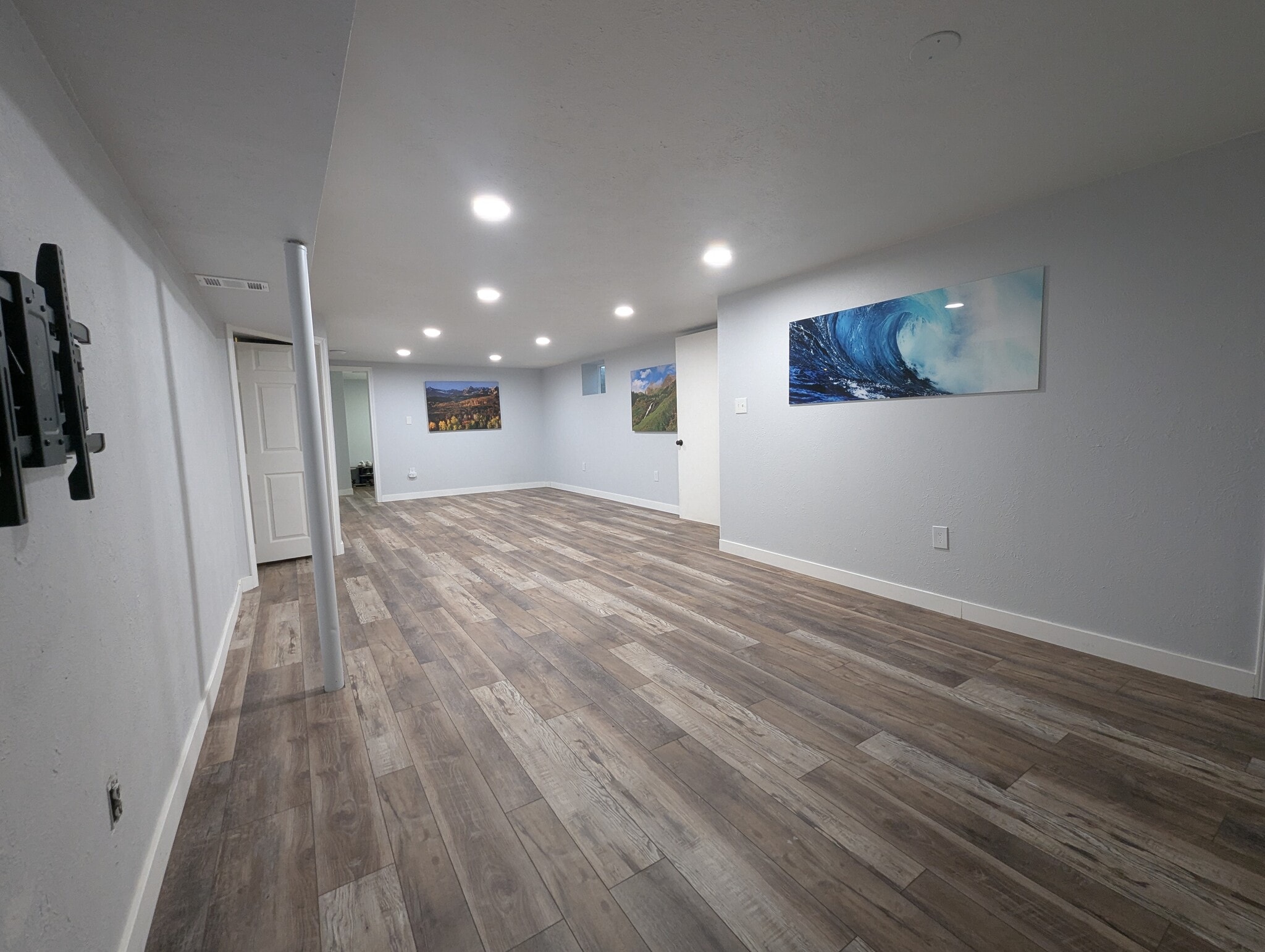 Building Photo - 6950 W Archer Pl