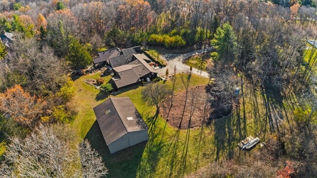 Building Photo - 3936 Holden Dr