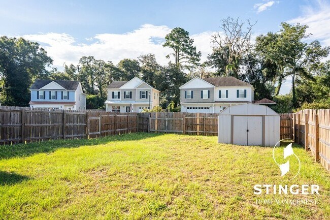 Building Photo - 28 Spearmint Cir
