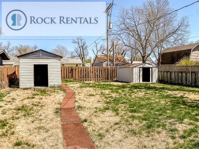 Building Photo - Cute 3 Bed 1 Bath Near Rice Park