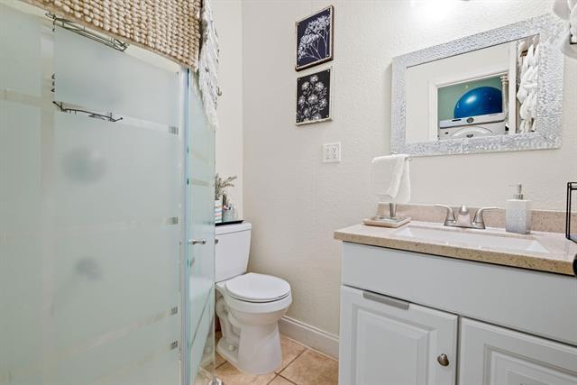 Building Photo - 809 SW 5th Ave