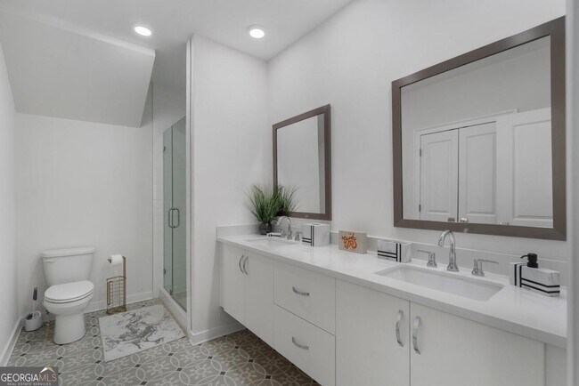 Building Photo - 371 Pratt Dr SE