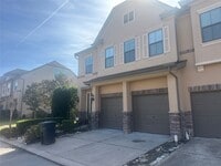 Building Photo - 11627 Royal Oaks Trce