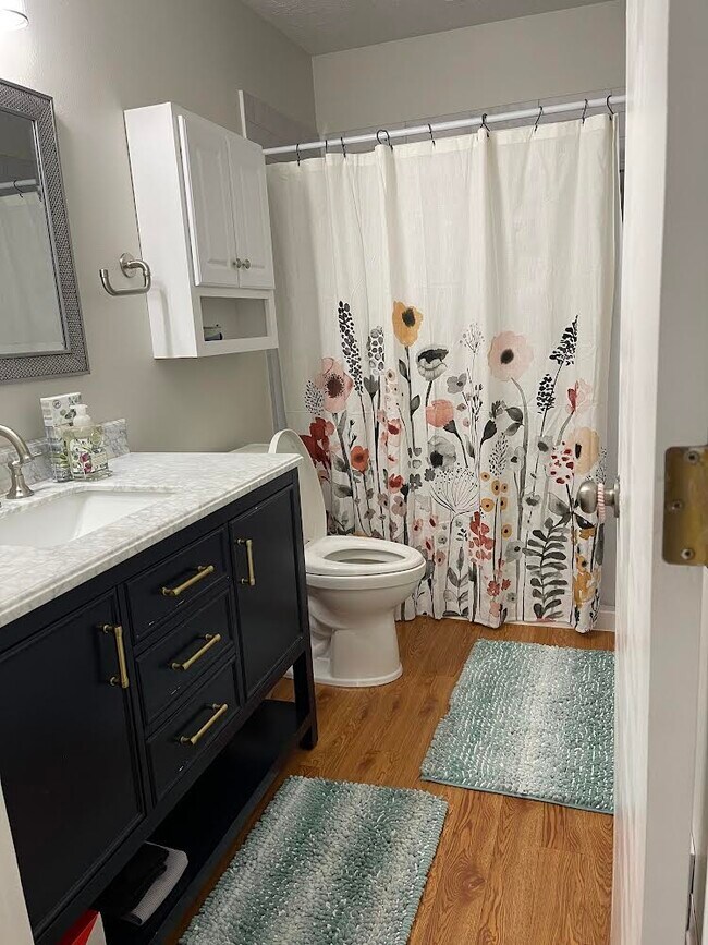 4641 San Roberto Ave 4641 San Roberto Ave Anchorage AK 99508