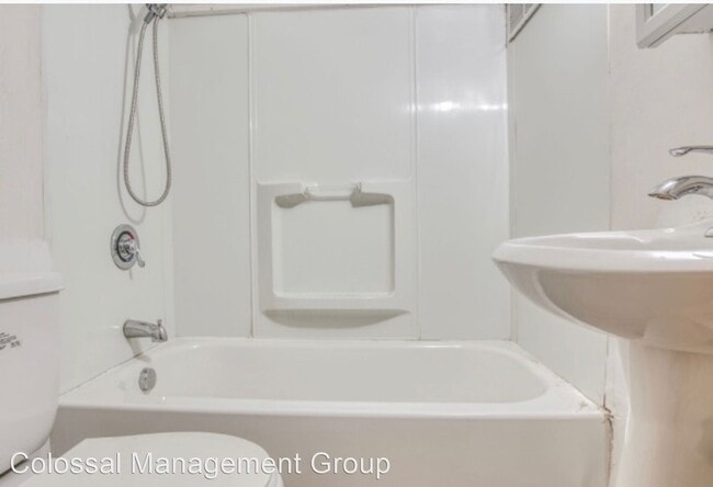 Building Photo - 5 br, 2 bath House - 526 N POTOMAC ST