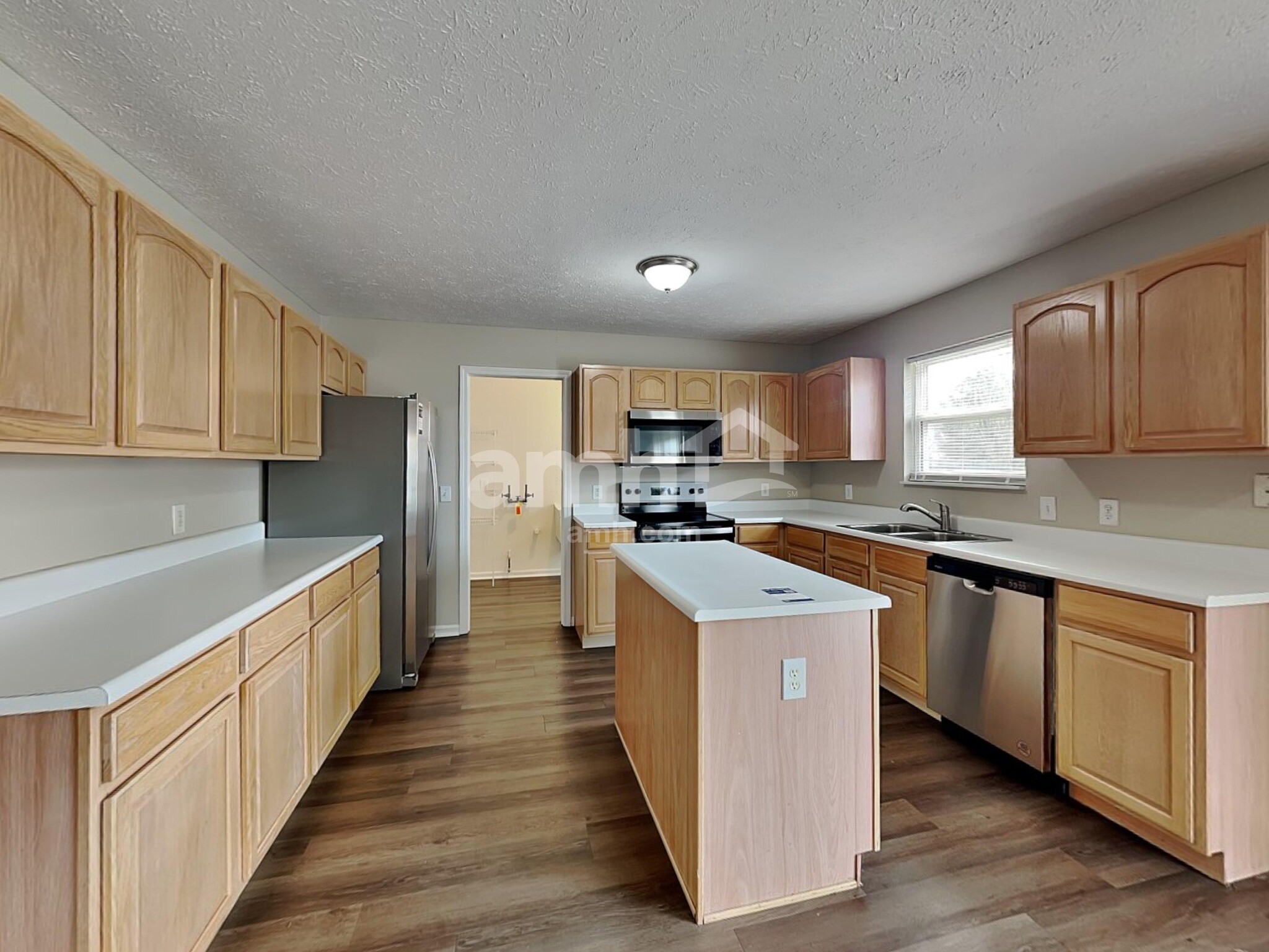 Building Photo - 10765 Standish Pl